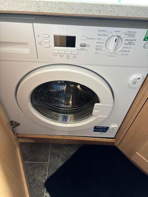 Quiet Central Apartment For Upto 4 People Edinburgh Kültér fotó